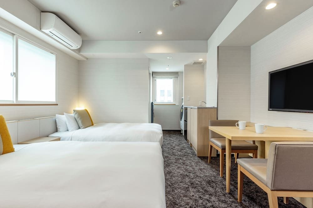 طوكيو ستاي تسوكيجي (منطقة تسوق طوكيو - غينزا)