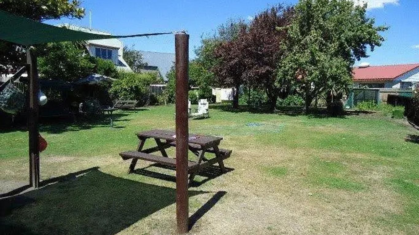 The Pier Lodge Bed And Breakfast