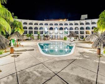 Uxmal Resort Maya Hotel - Uxmal - Piscina