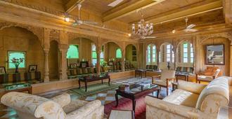 Welcomheritage Mandir Palace - Jaisalmer - Living room