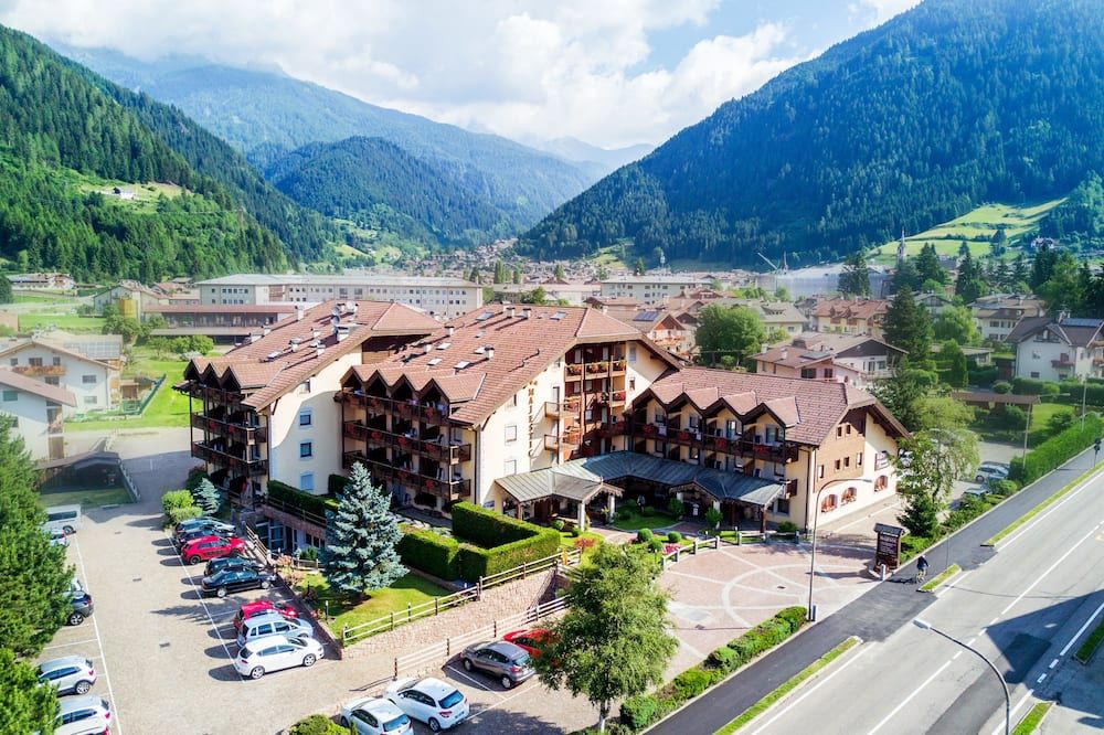 Aparthotel Majestic - Predazzo - Vista esterna
