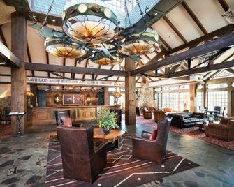 Big Cedar Lodge - Ridgedale - Lobby