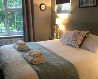 The Cottage - Knutsford - Bedroom