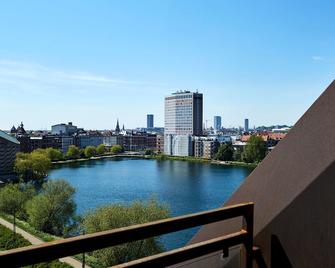 Steel House Copenhagen - קופנהגן - מרפסת