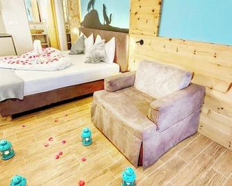 Chalet Torcel Affittacamere - San Lorenzo in Banale - Schlafzimmer