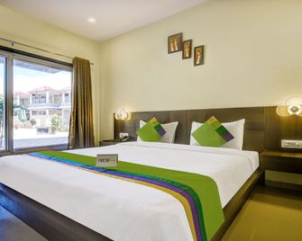 Treebo JP Cottage with Swimming Pool - Mahabaleshwar