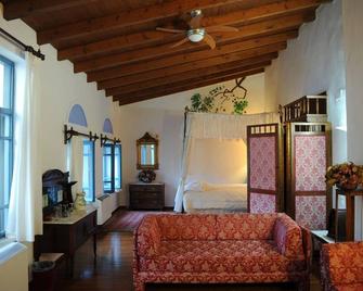 Villa Kynthia - Panormos - Living room