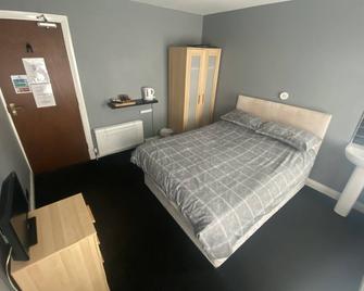 The Clevedon - Blackpool - Bedroom