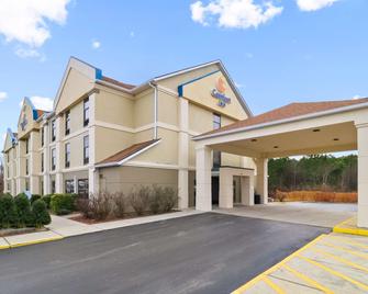 Comfort Inn Dunn near I-95 - Dunn - Building