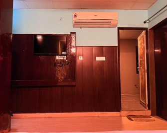 Hotel Mars Inn - Lucknow - Habitación