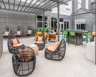 Hilton Garden Inn Albuquerque Uptown - Albuquerque - Building