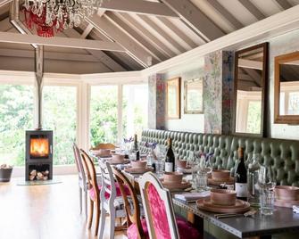 The Whitehouse - Kingsbridge - Restaurant