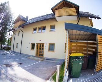 Apartment Katarina Kranjska Gora - Kranjska Gora - Budynek