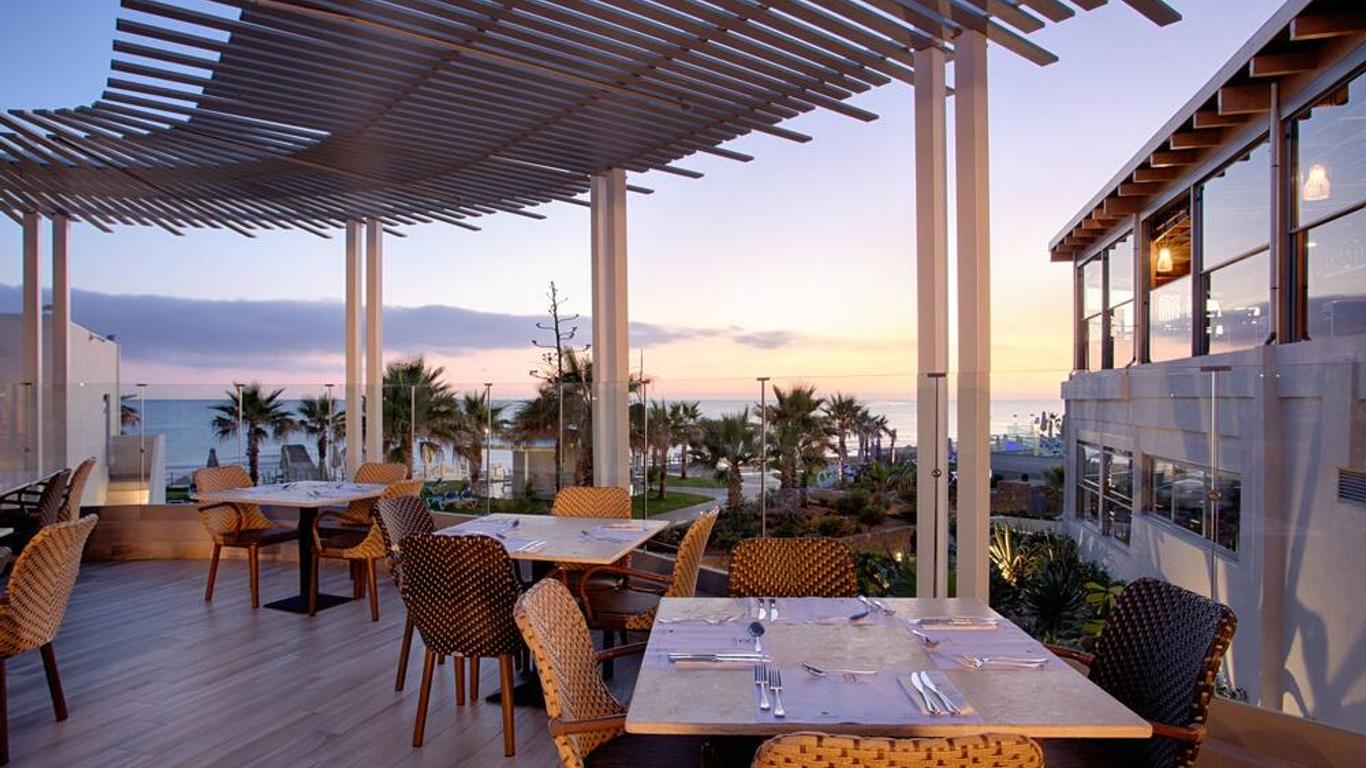 Lyttos Beach