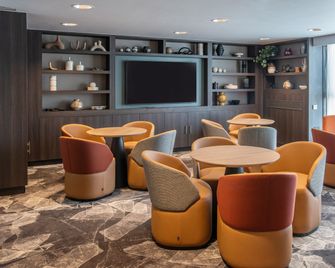 Crowne Plaza Birmingham City Centre By IHG - Birmingham - Lounge