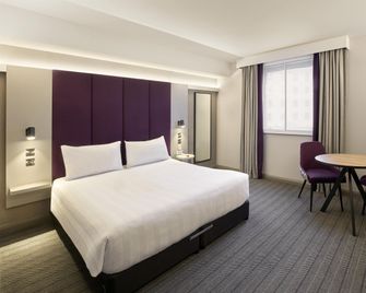 Premier Inn London Stansted Airport - Stansted - Chambre