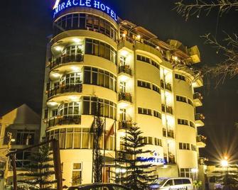 Hotel Miracle - Addis Ababa - Building