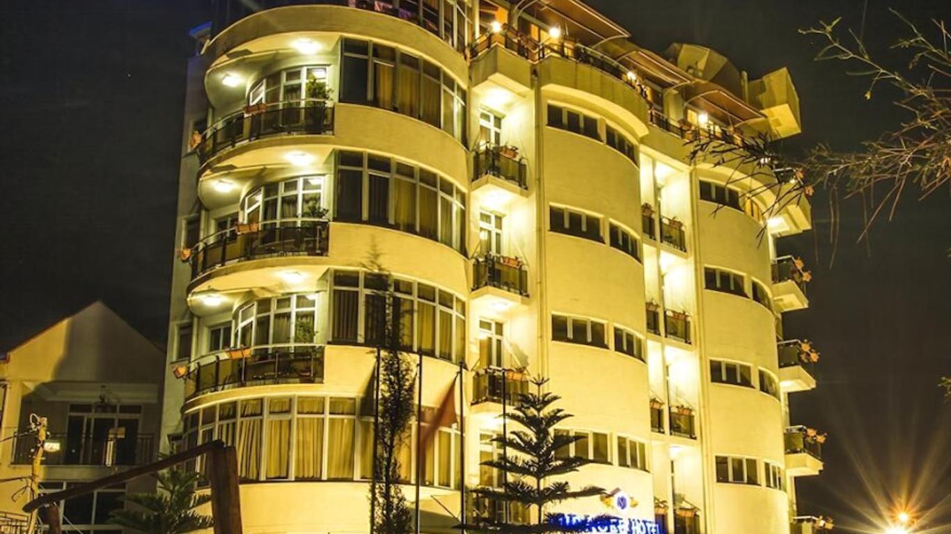 Hotel Miracle