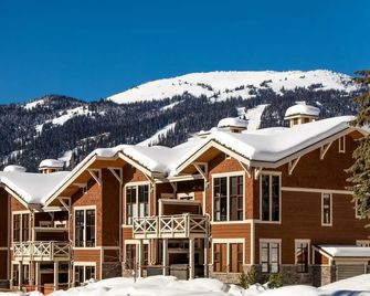 Stones Throw by Bear Country - Sun Peaks - Building
