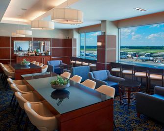 Montreal Airport Marriott In-Terminal Hotel - Dorval - Restaurant