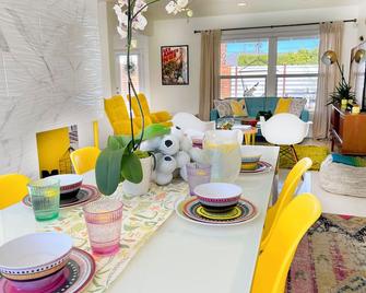 Amarillo House - Luxury Home with Pool & Spa - Palm Springs - Jadalnia