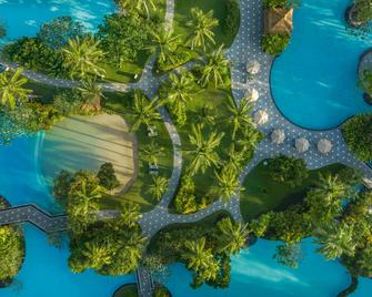 The Laguna, a Luxury Collection Resort & Spa, Nusa Dua, Bali - South Kuta - בריכה