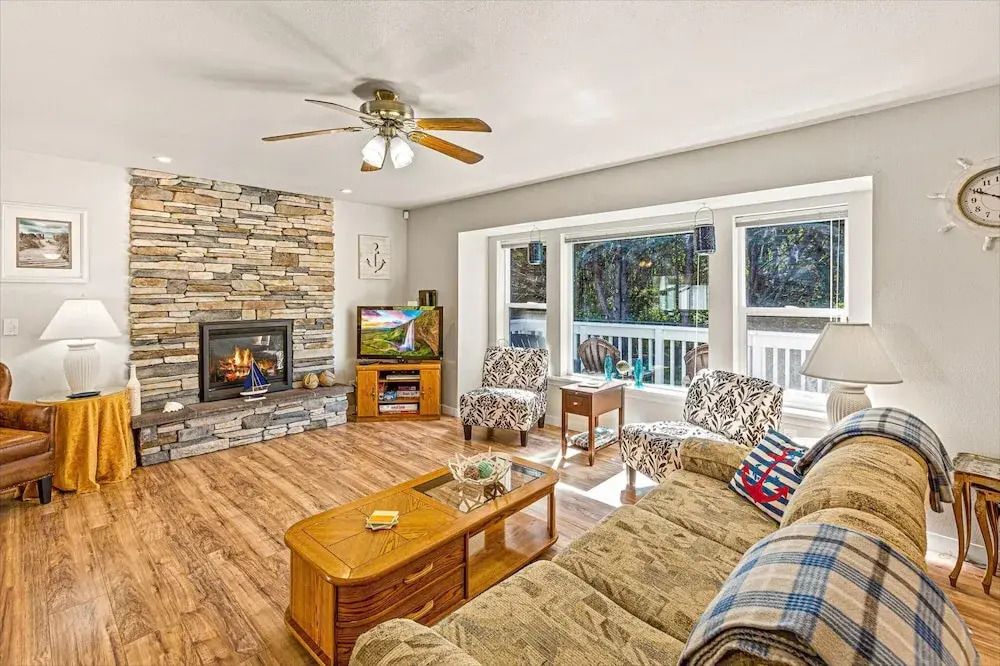 Allee Beach House - Westport