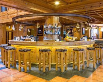 Sport Hotel Village - Soldeu - Baari
