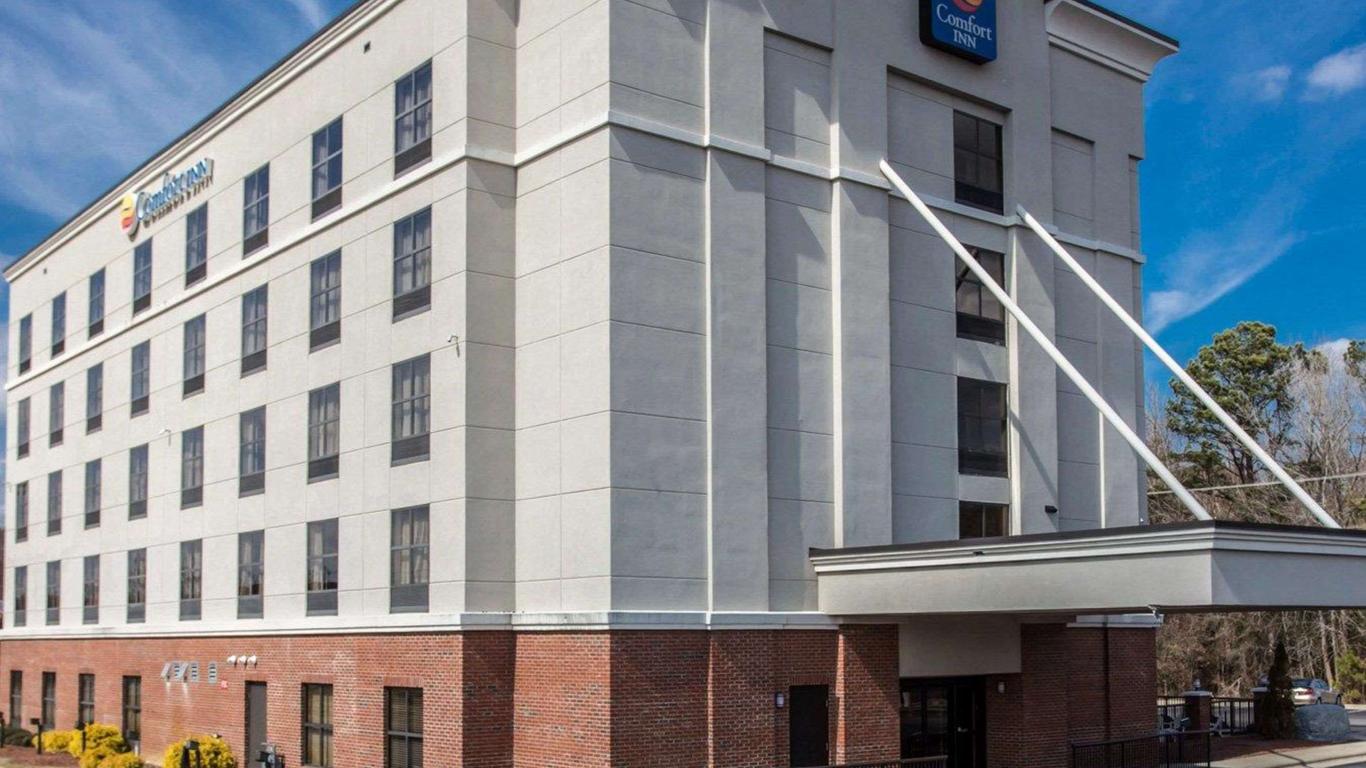 Comfort Inn and Suites Lumberton Central I-95
