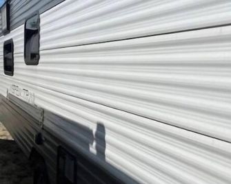 Charming RV with AC in Lucedale - Perfect for a getaway - Lucedale
