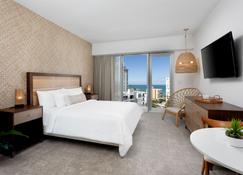 Casa Costera, Isla Verde Beach, Apartments by Marriott Bonvoy - Carolina - Bedroom
