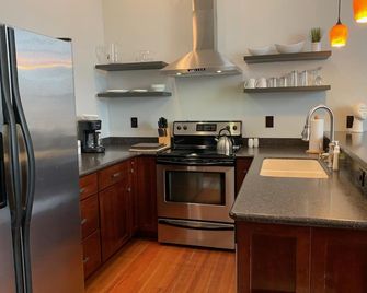 Beautiful center of Kalispell apartment - Kalispell - Cuisine