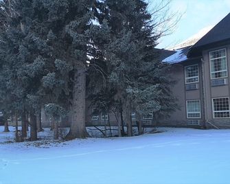 Mountain View Inn - Canmore - Bâtiment