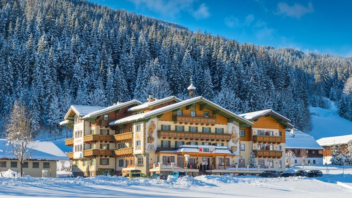 Hotel Taxerhof