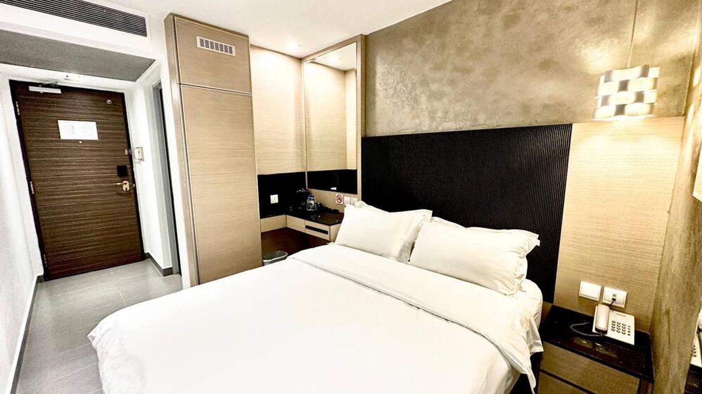 Lion Peak Hotel Bugis