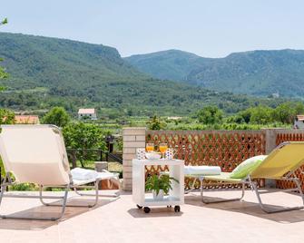 B&B Aurora - Jelsa - Balcón