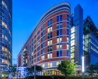 Radisson Blu Hotel, London Canary Wharf East - לונדון - בניין