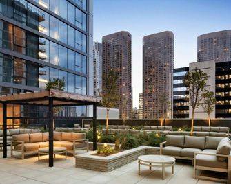 Homewood Suites by Hilton Chicago West Loop Fulton Market Area - Chicago - Building