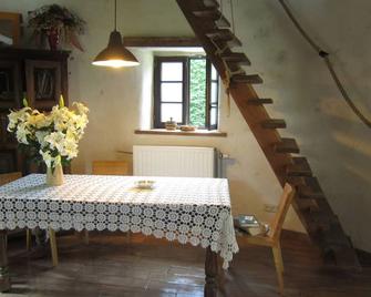 Cozy Holiday Home in Horebeke near Meadow - Horebeke - Comedor
