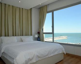 Code Housing - Fintas Dunes - Family Only - Kuwait - Soveværelse