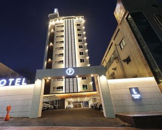 El Tower Hotel - Gunsan - Building