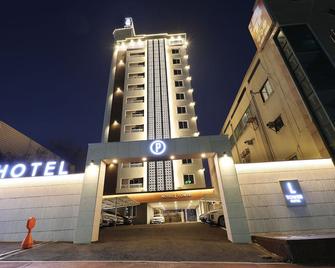 El Tower Hotel - Gunsan - Building