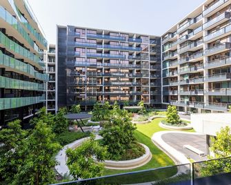 MainStay Suites Abbotsford - Melbourne - Building