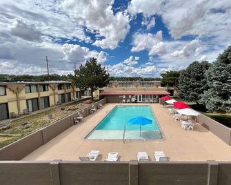 Brentwood Inn & Garden - Farmington - Uima-allas