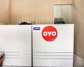 Hotel O Apartement Cibubur Village Kaisar Property Lobby B - Depok - Receptie