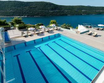 Grand Hotel Neum Wellness & Spa - Neum - Piscina