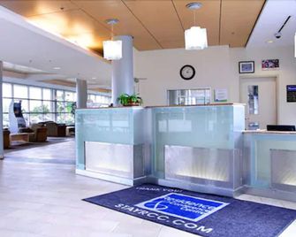 Residence & Conference Centre - Oshawa - Oshawa - Receptie