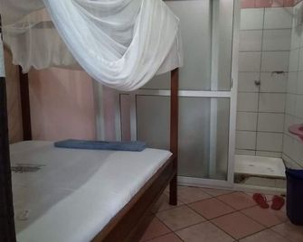 Shiloh Accommodation - Mombasa - Bedroom