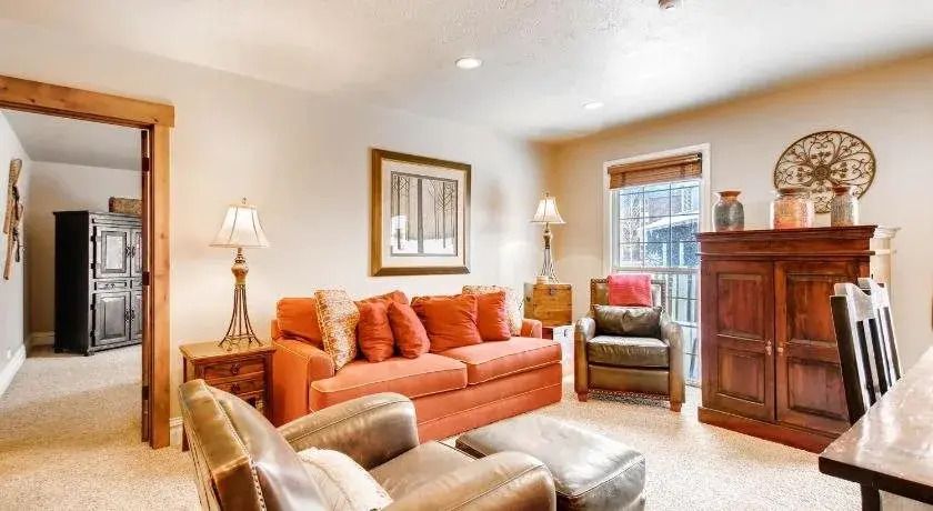 Resort Plaza - פארק סיטי - סלון