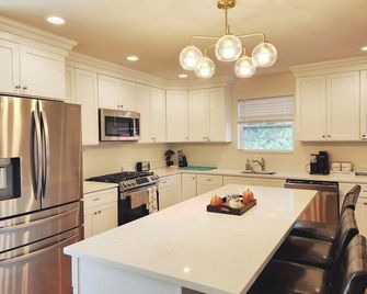 Brand New Three Bedroom House with Parking - Amityville - Kitchen